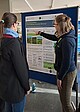 Lea Streit answers questions about the poster. (Photo: Markus Röhl)